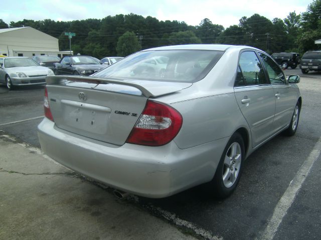 Toyota Camry 2004 photo 2