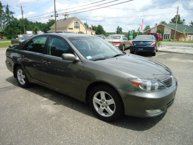 Toyota Camry 2004 photo 1