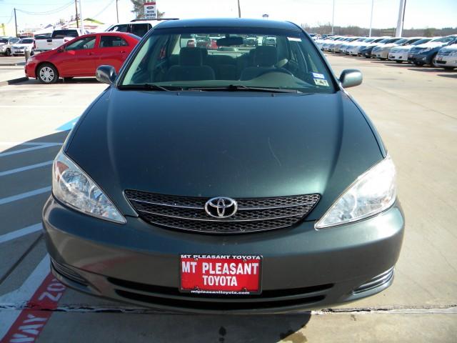 Toyota Camry 2004 photo 1