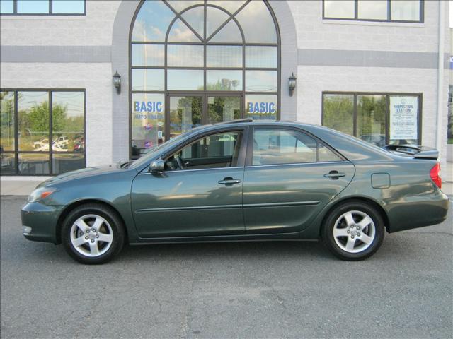 Toyota Camry 2004 photo 1