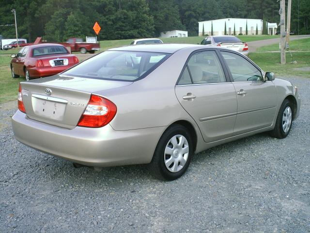 Toyota Camry 2004 photo 4