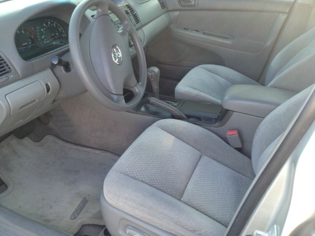 Toyota Camry 2004 photo 2