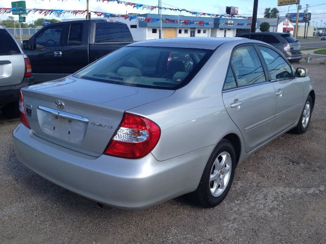 Toyota Camry 2004 photo 3