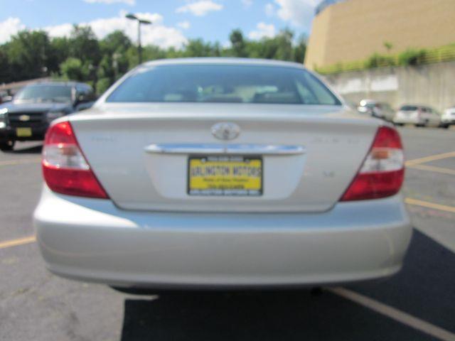 Toyota Camry 2004 photo 1