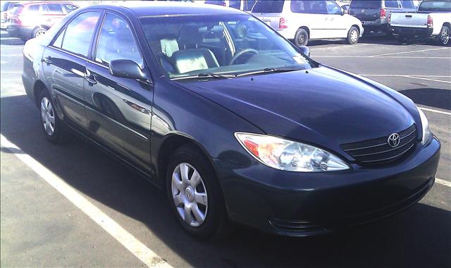 Toyota Camry 4x4 STX Sedan