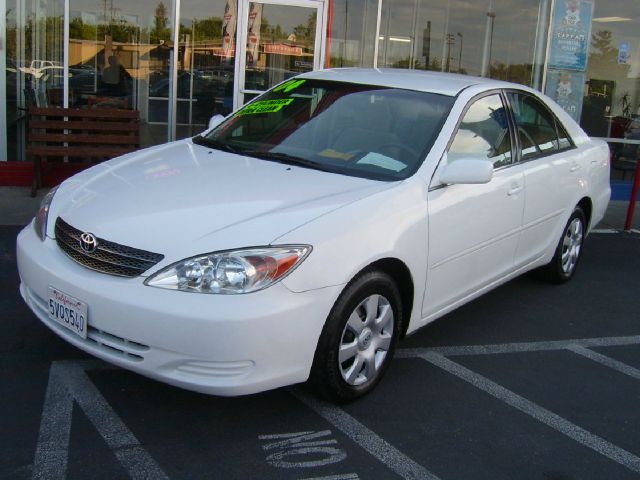 Toyota Camry 2004 photo 1