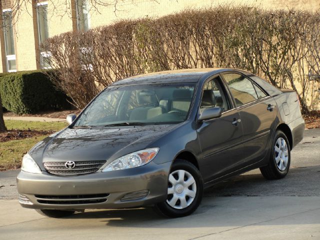 Toyota Camry 2004 photo 2