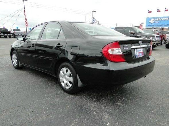 Toyota Camry 2004 photo 18