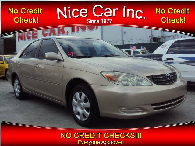 Toyota Camry 2004 photo 0