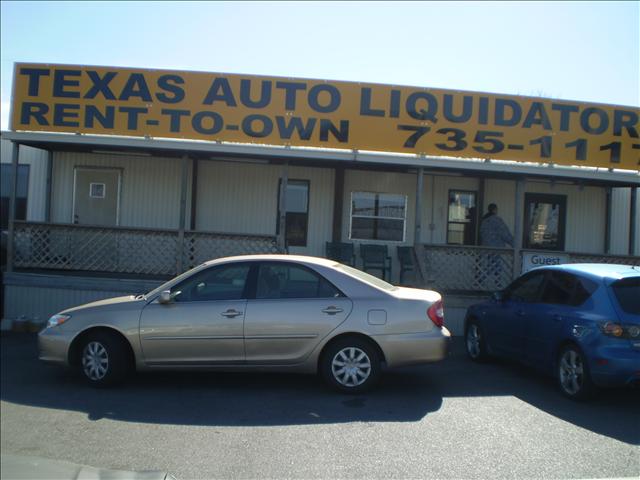 Toyota Camry 4x4 STX Sedan