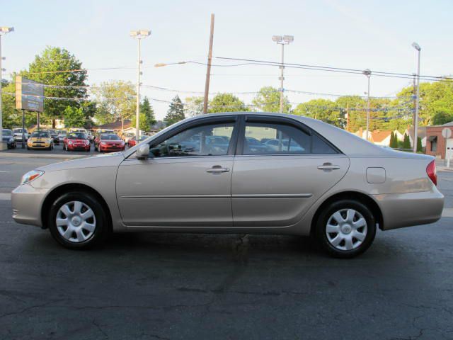 Toyota Camry 2004 photo 25