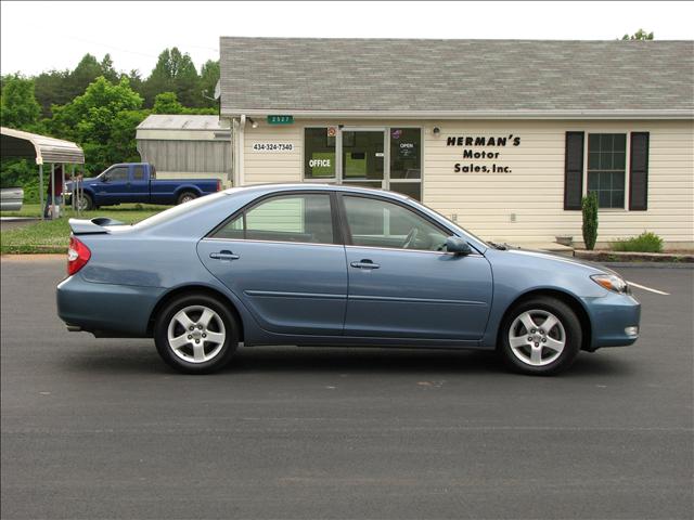 Toyota Camry 2004 photo 2