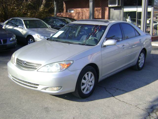 Toyota Camry SEL Sport Utility 4D Sedan