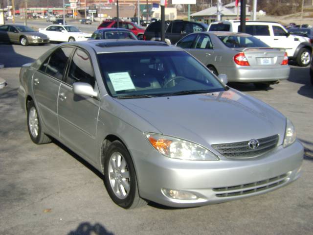 Toyota Camry 2004 photo 2