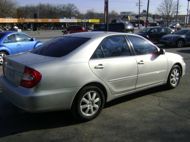 Toyota Camry 2004 photo 3