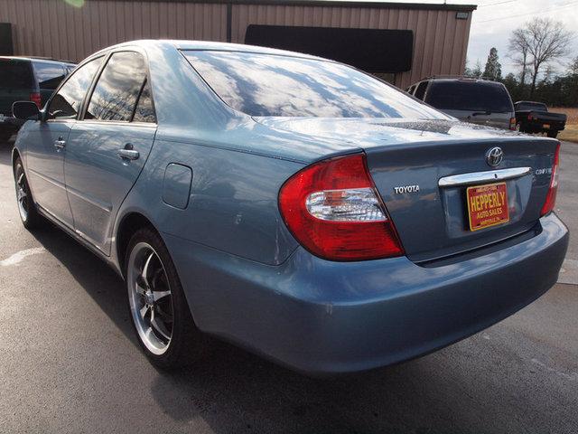 Toyota Camry 2004 photo 1