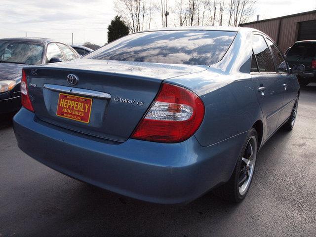 Toyota Camry 2004 photo 2