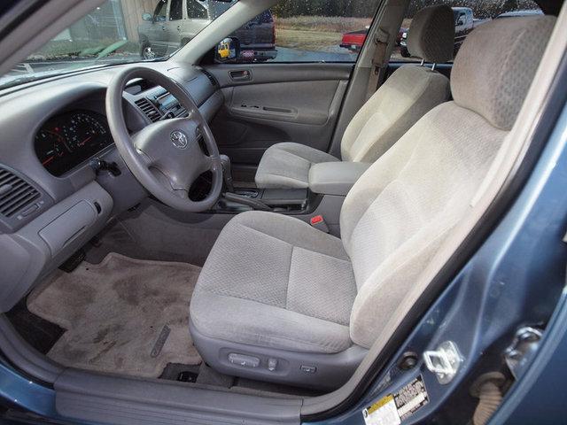 Toyota Camry 2004 photo 4