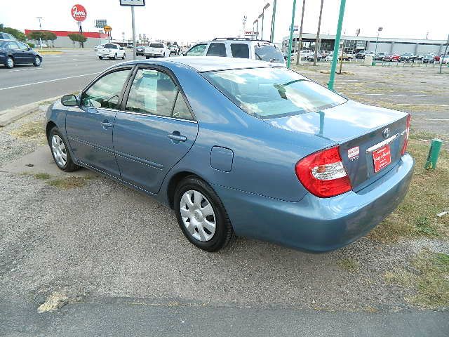 Toyota Camry 2004 photo 1