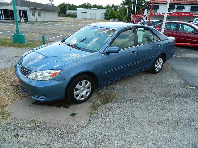 Toyota Camry 2004 photo 2