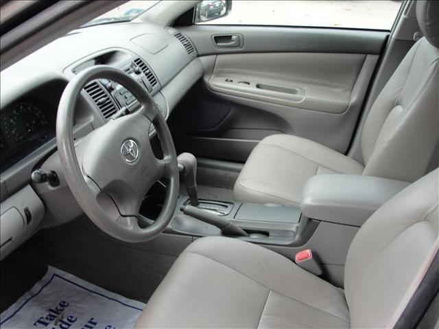 Toyota Camry 2004 photo 2