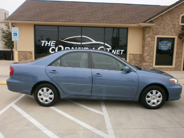 Toyota Camry 2004 photo 4