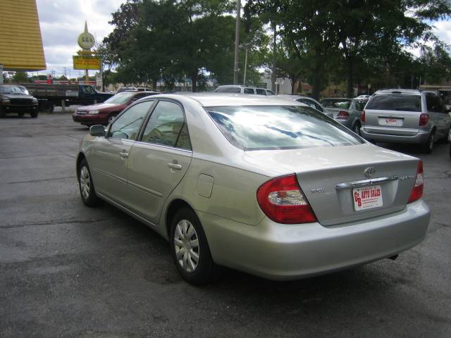 Toyota Camry 2004 photo 1