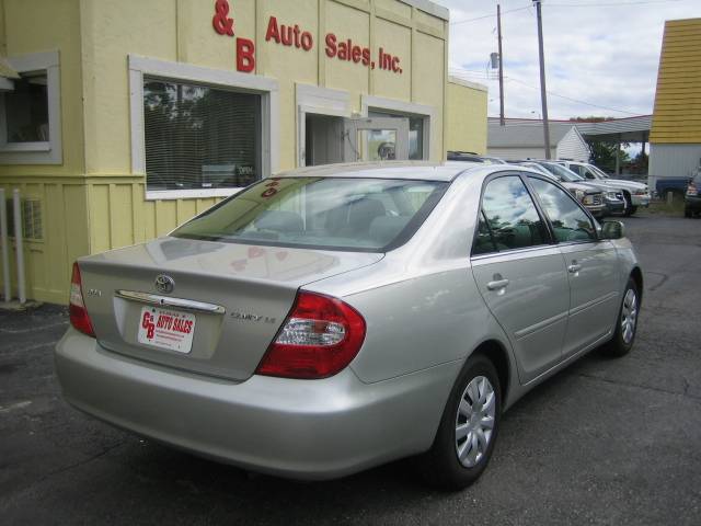 Toyota Camry 2004 photo 2