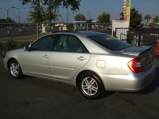 Toyota Camry 2004 photo 4