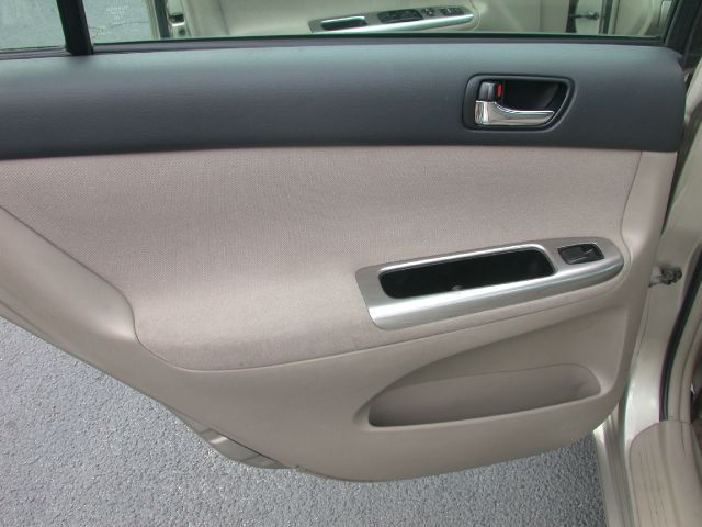 Toyota Camry 2005 photo 7