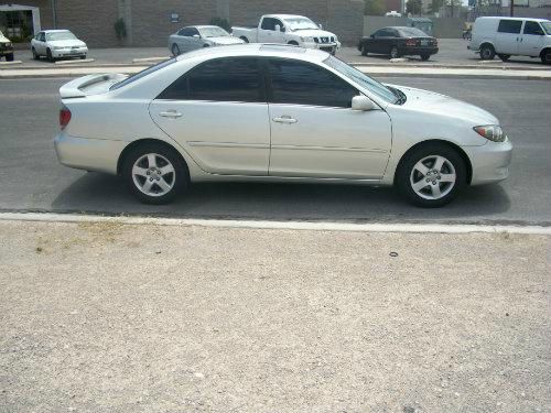 Toyota Camry 2005 photo 2