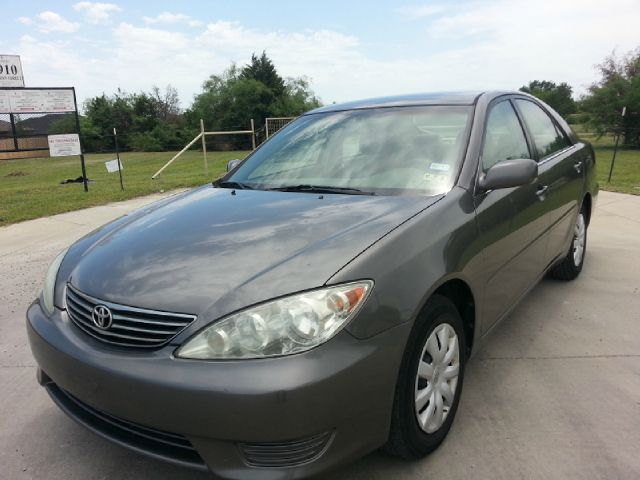 Toyota Camry 2005 photo 2