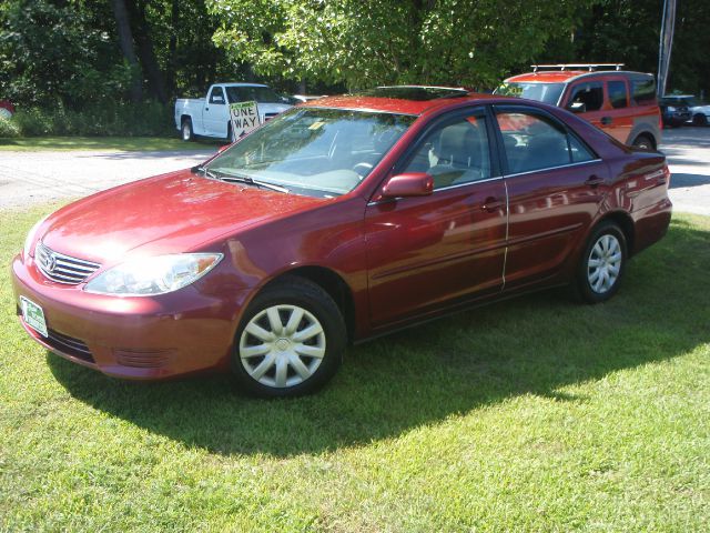 Toyota Camry 2005 photo 2