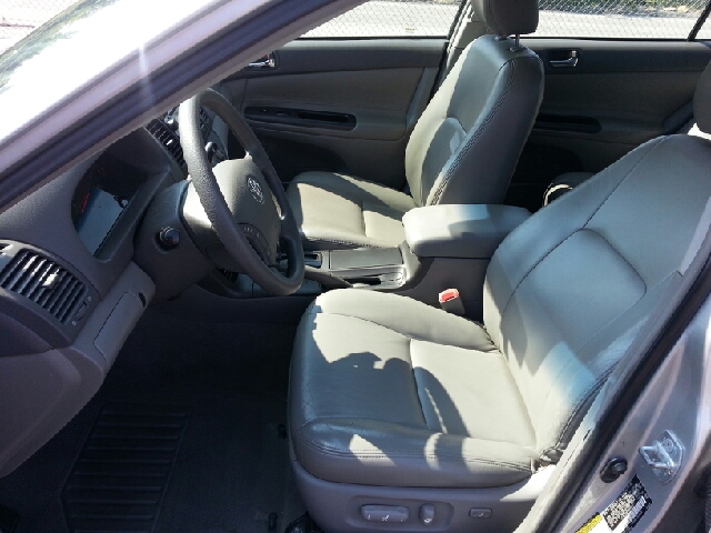 Toyota Camry 2005 photo 2