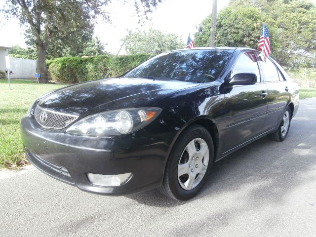 Toyota Camry 2005 photo 1