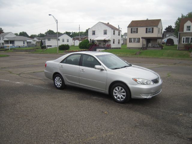 Toyota Camry 2005 photo 2