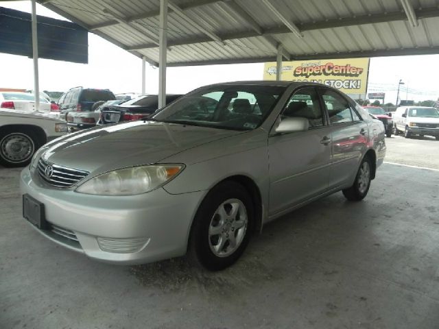 Toyota Camry 2005 photo 1