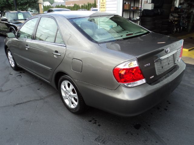 Toyota Camry 2005 photo 1