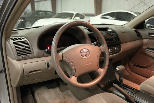 Toyota Camry 2005 photo 18