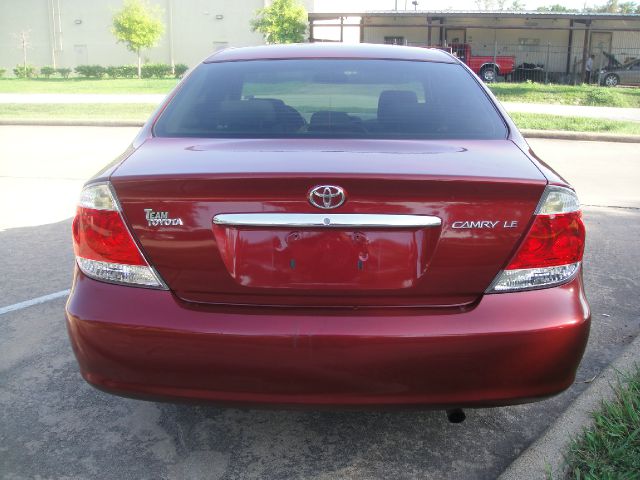 Toyota Camry 2005 photo 2