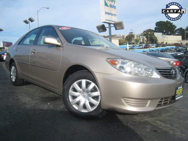 Toyota Camry 2005 photo 2