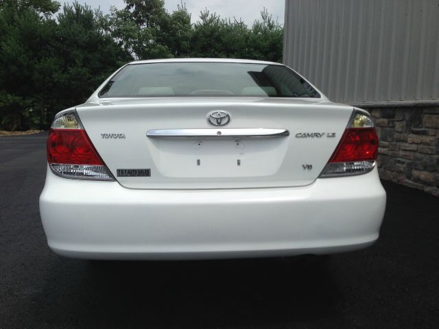 Toyota Camry 2005 photo 4