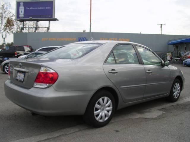 Toyota Camry 2005 photo 1