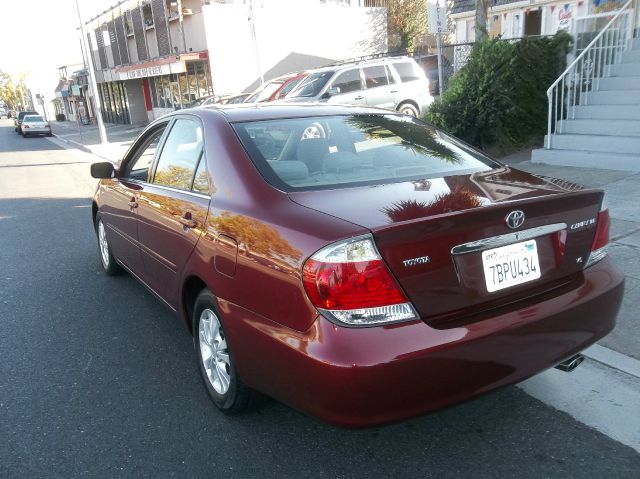 Toyota Camry 2005 photo 1