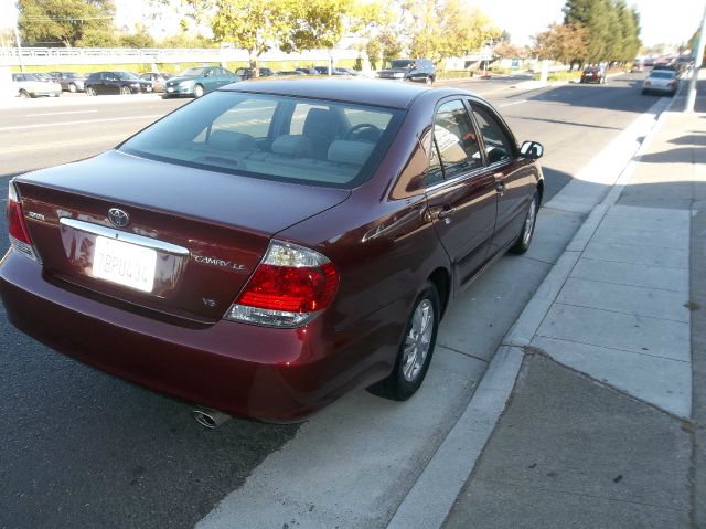 Toyota Camry 2005 photo 2