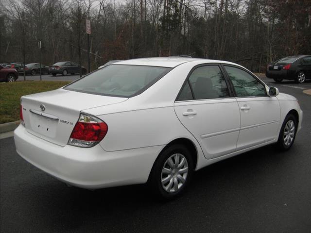 Toyota Camry 2005 photo 1