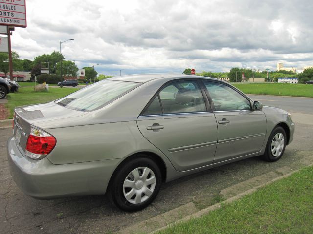 Toyota Camry 2005 photo 1