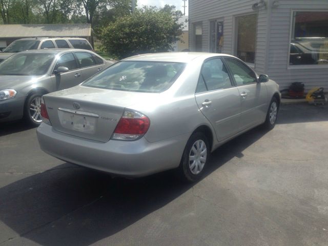 Toyota Camry 2005 photo 13