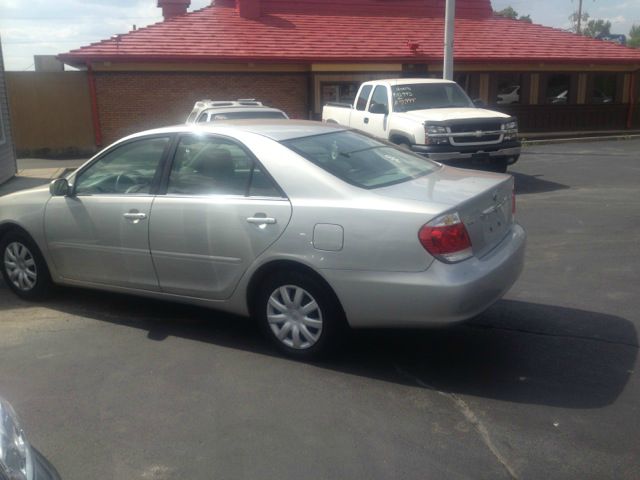 Toyota Camry 2005 photo 14