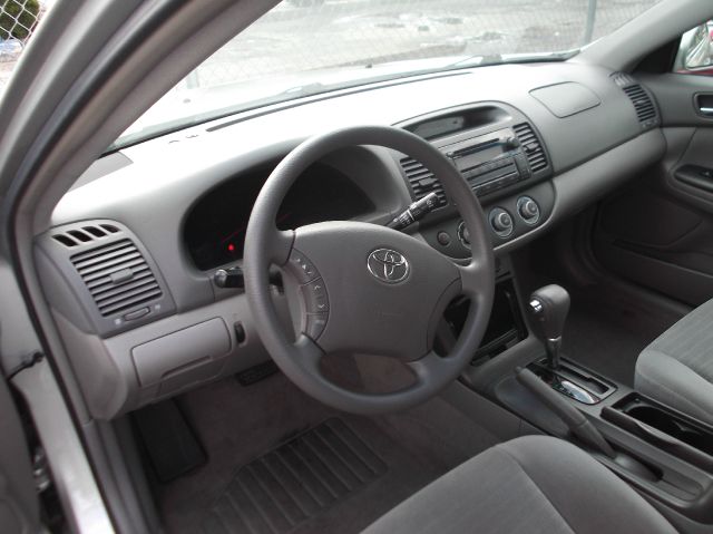 Toyota Camry 2005 photo 2